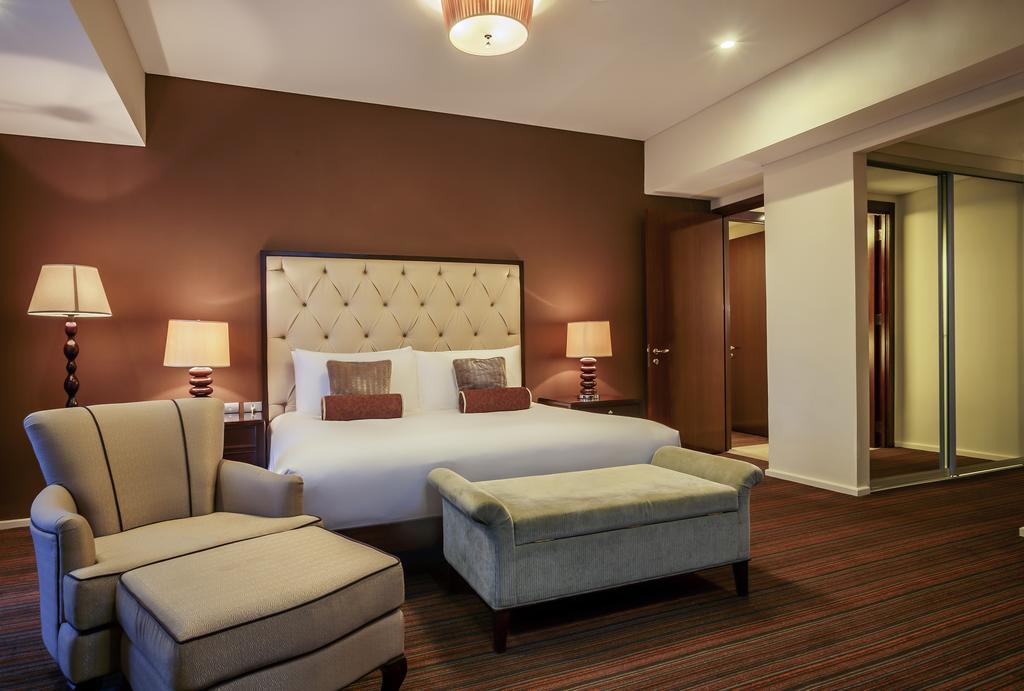 Joy Nostalg Hotel And Suites Manila Managed By The Ascott Limited Pasig City Exterior foto